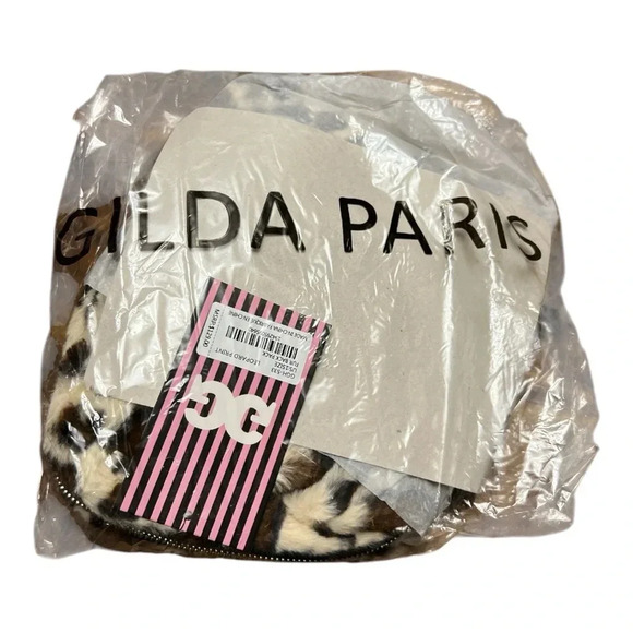 Gilda Paris Faux Fur Leopard Print Mini Backpack. NWT - Picture 2 of 6